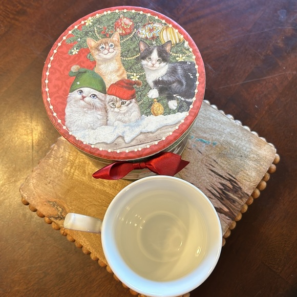 Christmas Holiday Kitty Cat Mug Cup in Hat Style Gift Box New Never Used Vintage - Picture 3 of 14